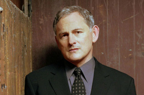 Victor Garber, Sonya Walger Join Starz's 'Power'