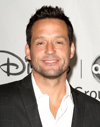 Josh Hopkins