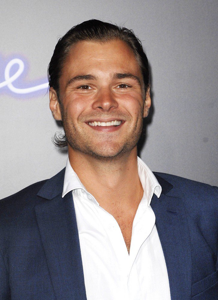 Patrick Flueger