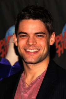 Jeremy Jordan (2)