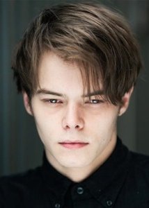 Charlie Heaton