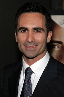 Nestor Carbonell