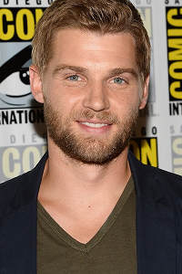 Mike Vogel