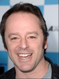 Gil Bellows