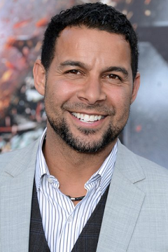 Jon Huertas