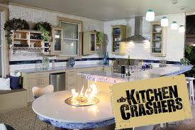 Kitchen Crashers