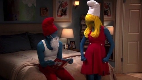 Howard and Bernadette as smurfs on The Big Bang Theory