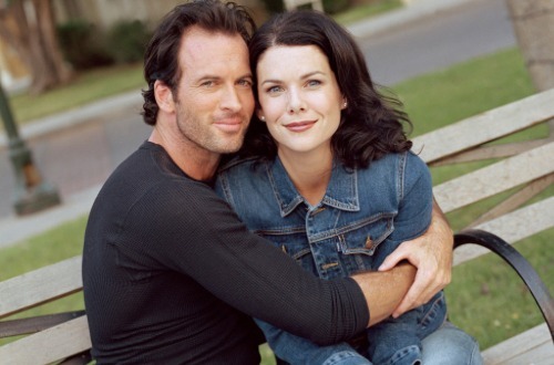 Scott Gordon-Patterson and Lauren Graham in Gilmore Girls