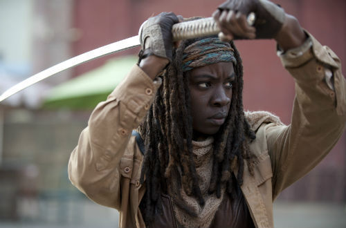 Review: 'The Walking Dead' Finale Features a Lone Biter, A Cliffhanger and a Reminder